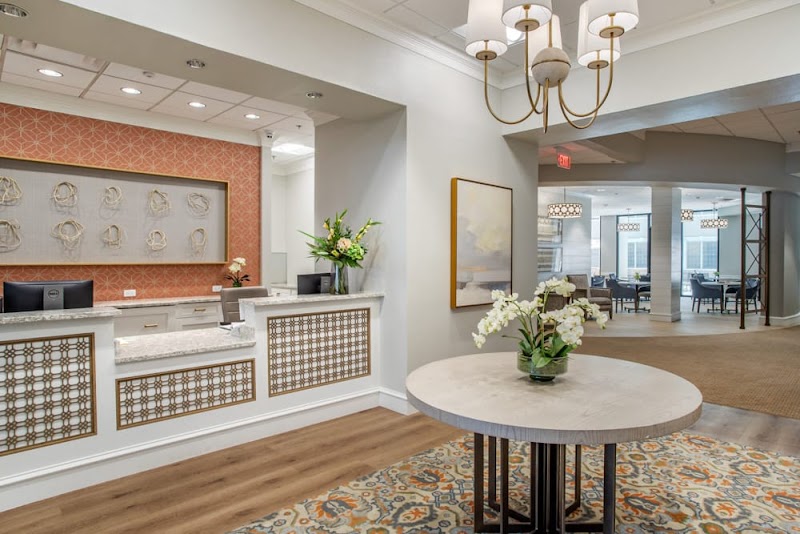 BROOKDALE GALLERIA nursing home in HOUSTON, TX - Photo 2 of 5
