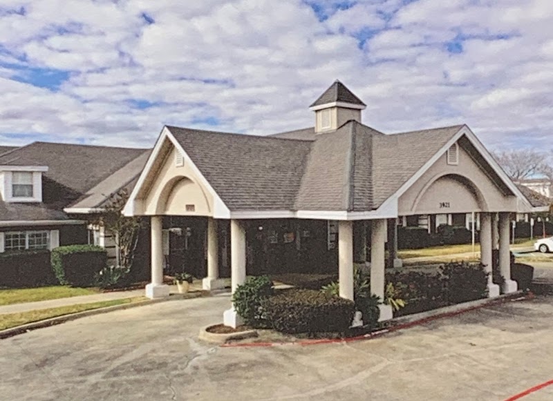 FOCUSED CARE AT BURNET BAY nursing home in BAYTOWN, TX - Photo 2 of 3