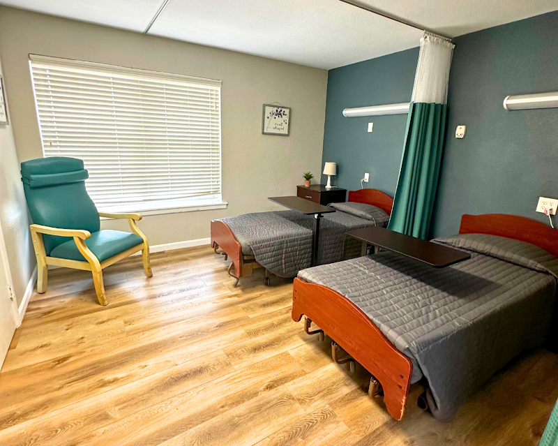 WHITESBORO HEALTH AND REHABILITATION CENTER nursing home in WHITESBORO, TX - Photo 3 of 5