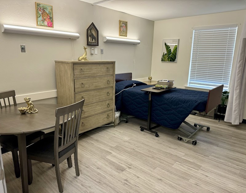 GREENBRIER HEALTH CARE CENTER nursing home in ARLINGTON, TX - Photo 2 of 10