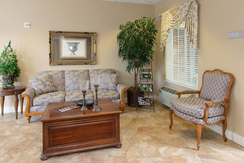 LIFE CARE CENTER OF HALTOM nursing home in FORT WORTH, TX - Photo 3 of 10