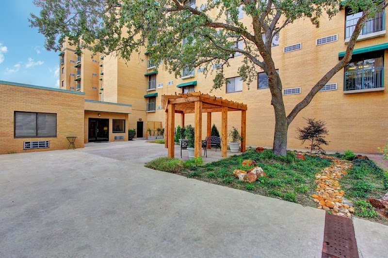 Vintage Health Care Center nursing home in Denton, TX - Photo 2 of 5