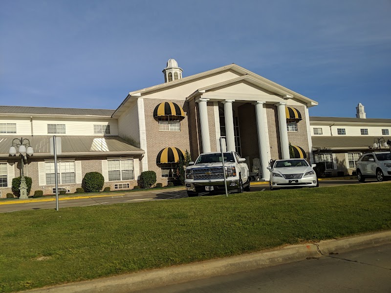 AVIR AT COWHORN CREEK nursing home in TEXARKANA, TX - Photo 2 of 5