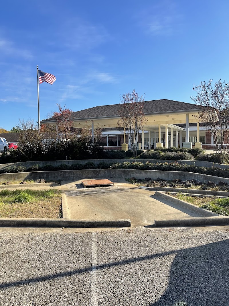 AUTUMN LEAVES NURSING AND REHAB INC nursing home in HENDERSON, TX - Photo 2 of 5