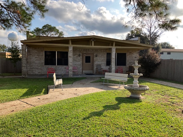 Paradigm at the Prairies nursing home in El Campo, TX - Photo 5 of 5