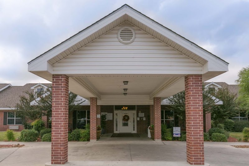 LEGEND OAKS HEALTHCARE AND REHABILITATION CENTER - nursing home in SAN ANTONIO, TX - Photo 2 of 10