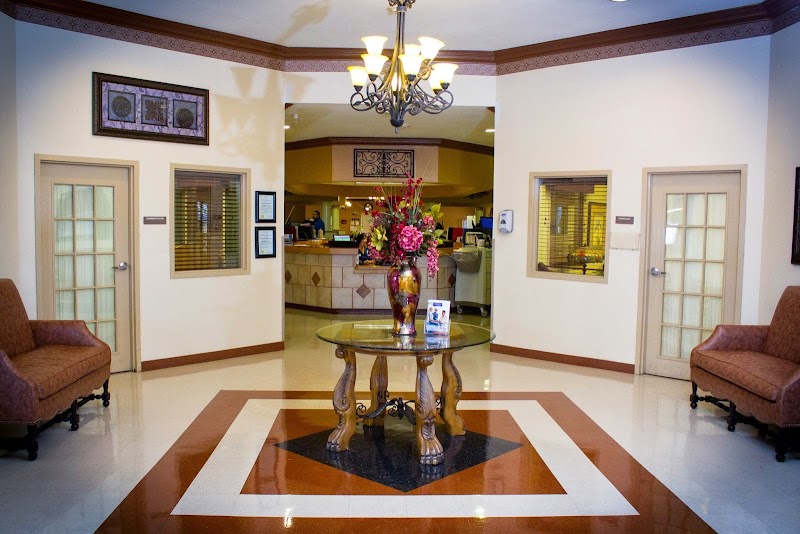 LEGEND OAKS HEALTHCARE AND REHABILITATION CENTER - nursing home in SAN ANTONIO, TX - Photo 4 of 10