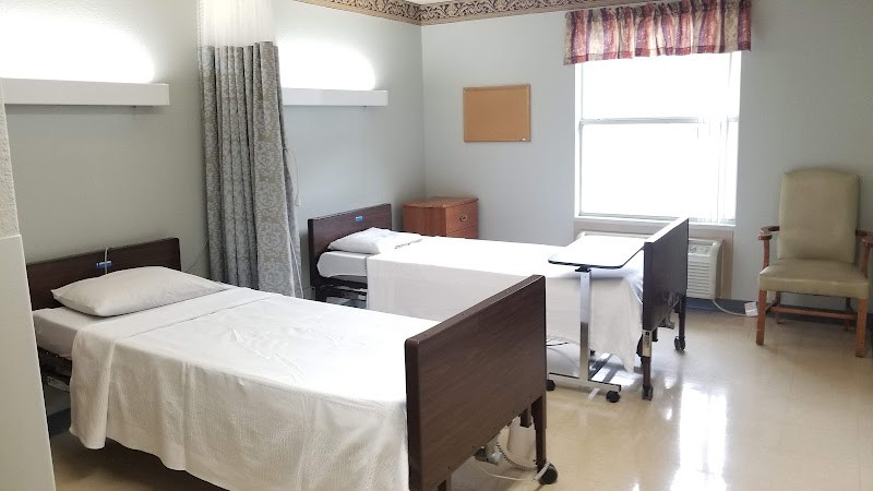 LEGEND OAKS HEALTHCARE AND REHABILITATION CENTER - nursing home in HOUSTON, TX - Photo 4 of 5