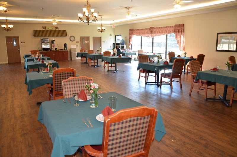GREEN OAKS NURSING & REHABILITATION nursing home in ARLINGTON, TX - Photo 4 of 5