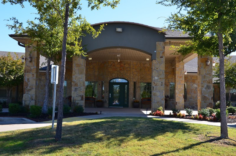 GREEN OAKS NURSING & REHABILITATION nursing home in ARLINGTON, TX - Photo 5 of 5