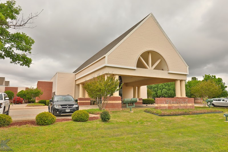 WINDCREST HEALTH & REHABILITATION nursing home in ABILENE, TX - Photo 2 of 10