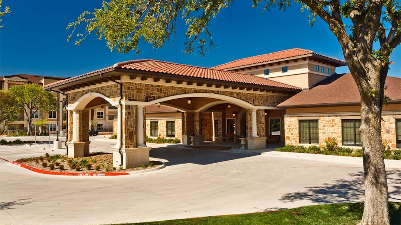 VILLAGES OF LAKE HIGHLANDS nursing home in DALLAS, TX - Photo 2 of 5