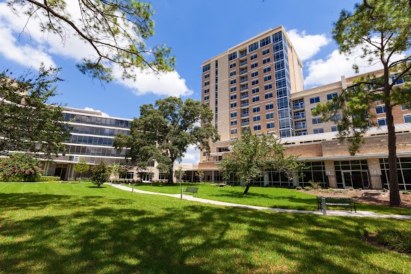 BAYOU MANOR nursing home in HOUSTON, TX - Photo 1 of 10