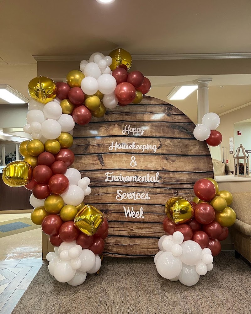 BAYWOOD CROSSING REHABILITATION & HEALTHCARE CENTE nursing home in PASADENA, TX - Photo 5 of 10