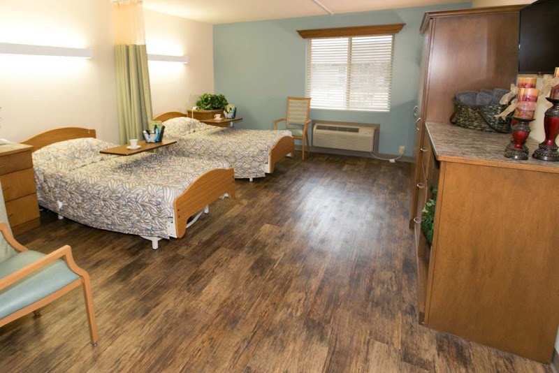 LEGEND OAKS HEALTHCARE AND REHABILITATION GARLAND nursing home in GARLAND, TX - Photo 5 of 5