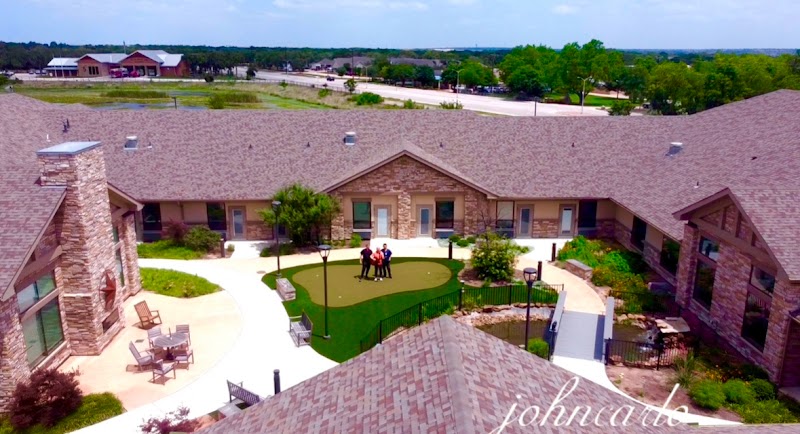 CEDAR POINTE HEALTH AND WELLNESS CENTER nursing home in CEDAR PARK, TX - Photo 3 of 5