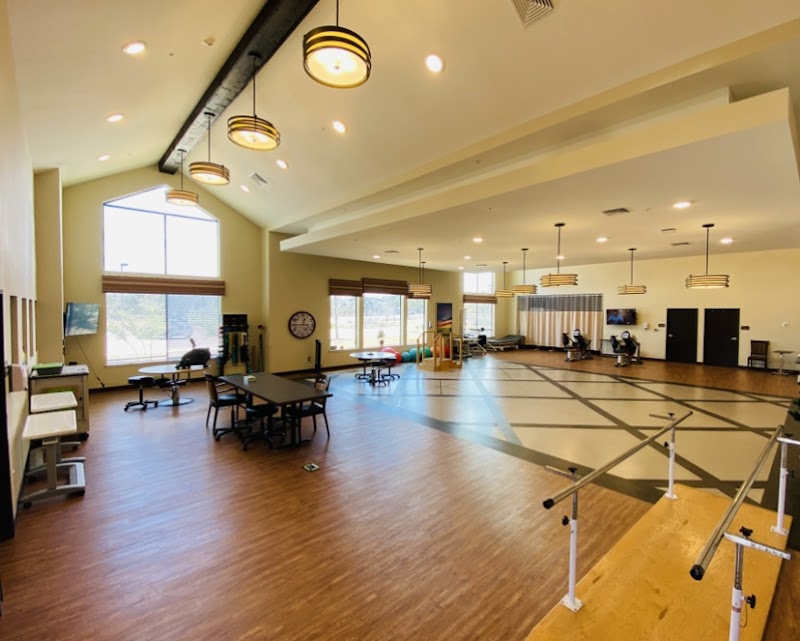 CEDAR POINTE HEALTH AND WELLNESS CENTER nursing home in CEDAR PARK, TX - Photo 4 of 5