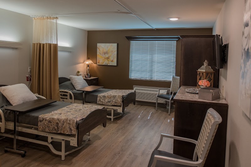 ROLLINGBROOK REHABILITATION AND HEALTHCARE CENTER nursing home in BAYTOWN, TX - Photo 3 of 5