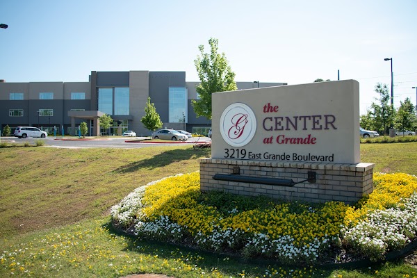 THE CENTER AT GRANDE nursing home in TYLER, TX - Photo 1 of 10